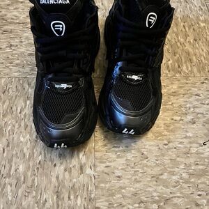 Balenciaga Kids Sneakers in Black